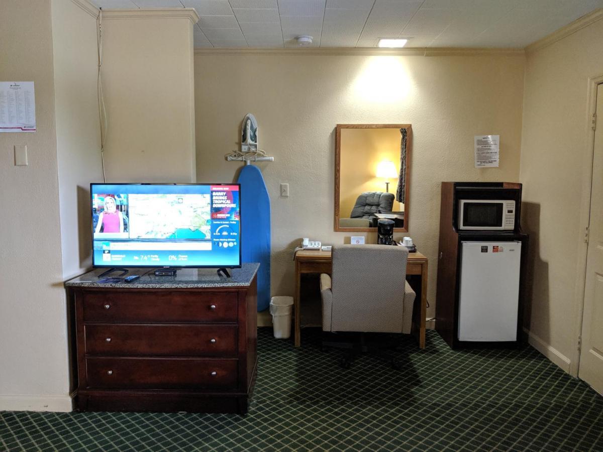 Cheerio Inn - Glennville Екстер'єр фото